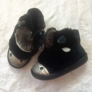 Ugg Ozwear Donkey Zip Boots Big Kids 2